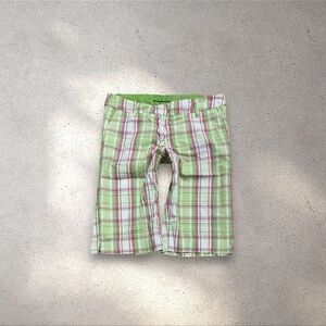 New York & Co. Manhattan Chino Y2K Preppy Green & Plaid Low-Mid Bermuda Shorts